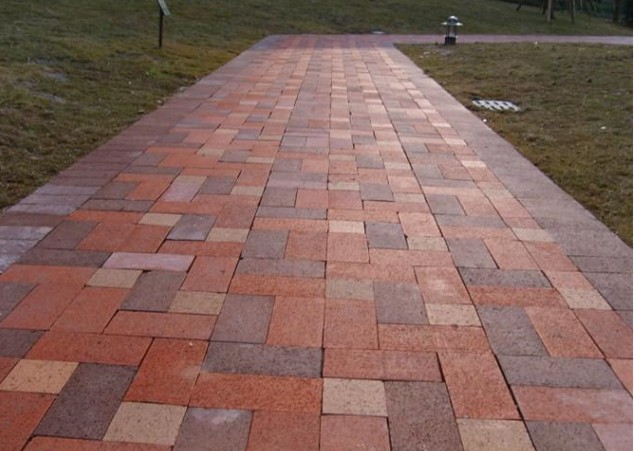 公园道路水泥砖应用